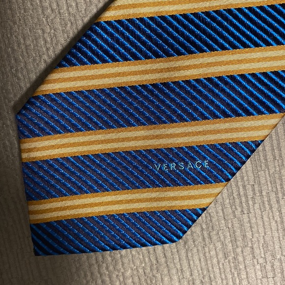 Vintage elegance - Picture 2 of 5